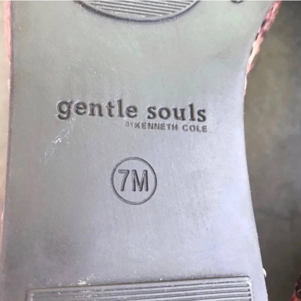 Gentle Souls Leather Reptile Mauve/Black Print Wedge Sandal Multi Sizes NWOB - Picture 13 of 14